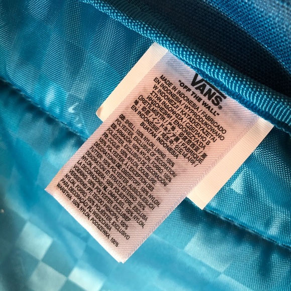 🎉‼️FLASH PARTY SALE‼️🎉HP 3/19🎉NWT Unisex Vans utility backpack. - Picture 10 of 14